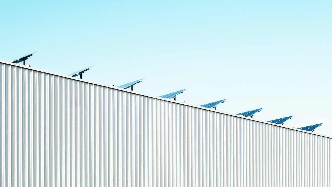 Solar power and single-phase vs 3-phase power connections